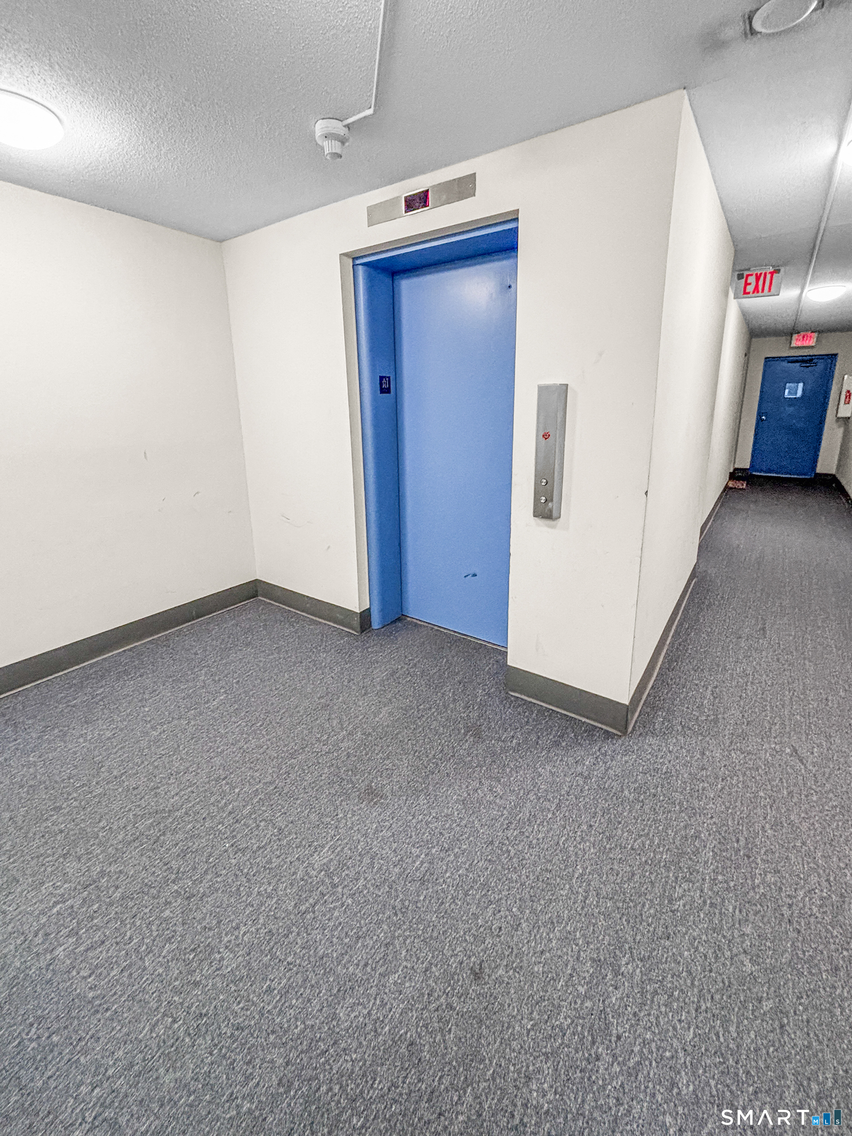 300 Meadowside Road, Unit 212 Milford, CT 06460 - Photo 21 of 33