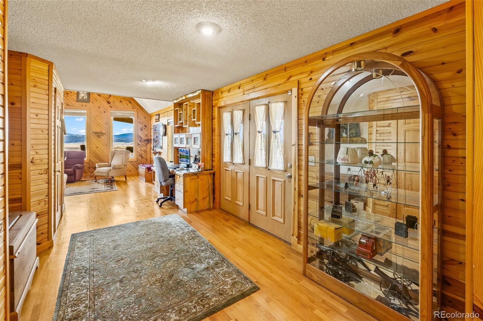 1163 Michigan Hill Road Jefferson, CO 80456 - Photo 12 of 48 a view of a entryway