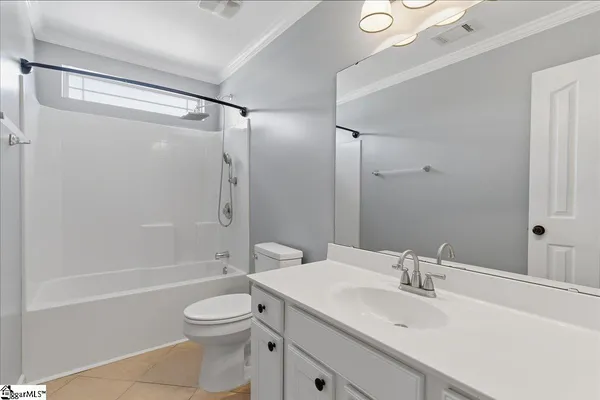 $2,600 | 201 Portland Falls Drive, Simpsonville, SC 29680