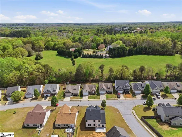 $2,600 | 201 Portland Falls Drive, Simpsonville, SC 29680