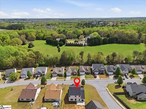 $2,600 | 201 Portland Falls Drive, Simpsonville, SC 29680