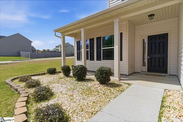 $2,600 | 201 Portland Falls Drive, Simpsonville, SC 29680