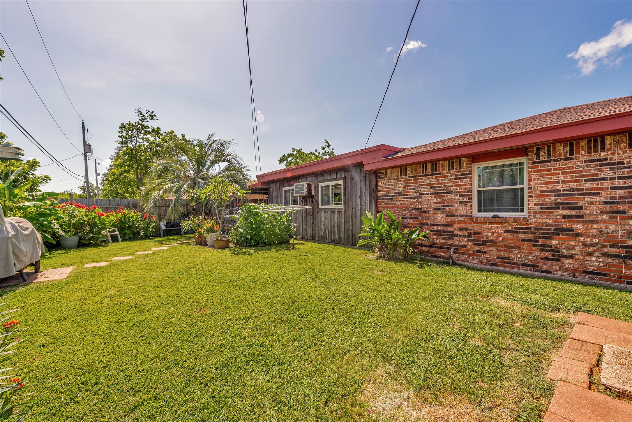 2913 18th Avenue North Texas City, TX 77590 - Photo 7 of 42 a front view of house with yard and outdoor seating