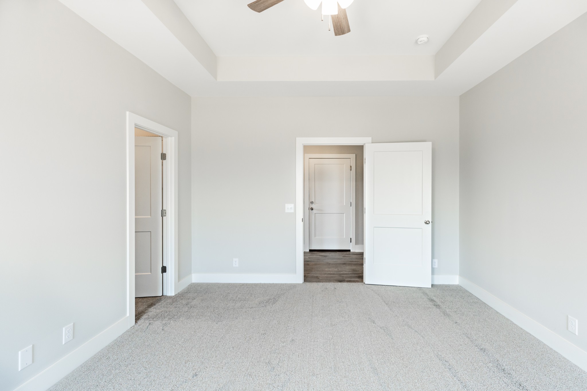 246 Woodruff Road Adams, TN 37010 - Photo 14 of 18 an empty room with natural light