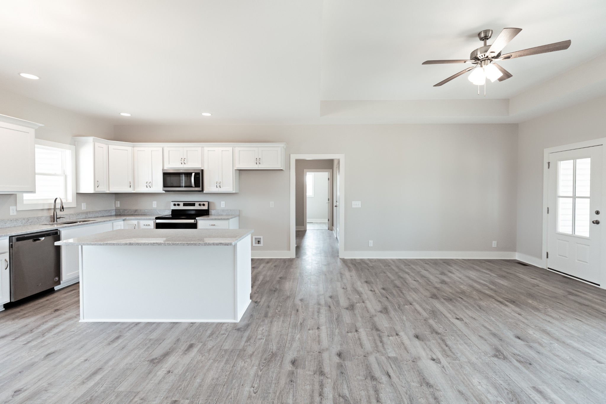 246 Woodruff Road Adams, TN 37010 - Photo 5 of 18