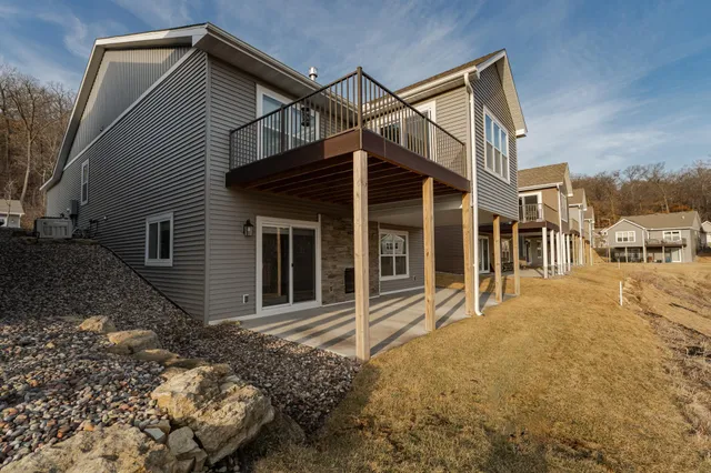 $510,000 | 1181 Hewitt Boulevard, Red Wing, MN 55066