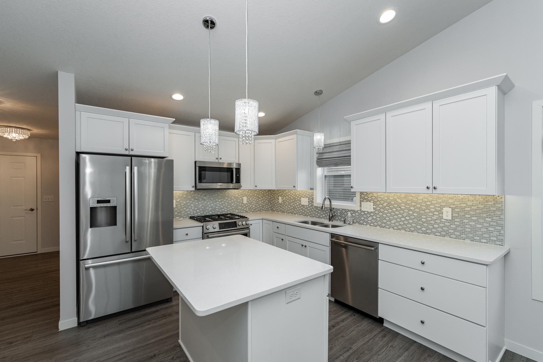 1181 Hewitt Boulevard Red Wing, MN 55066 - Photo 6 of 47