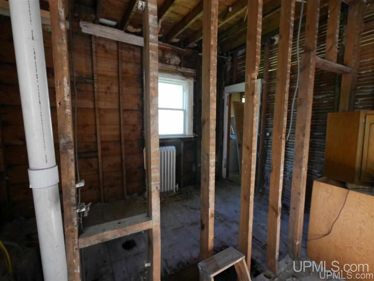 130 Woodland Road Calumet, MI 49913 - Photo 10 of 35