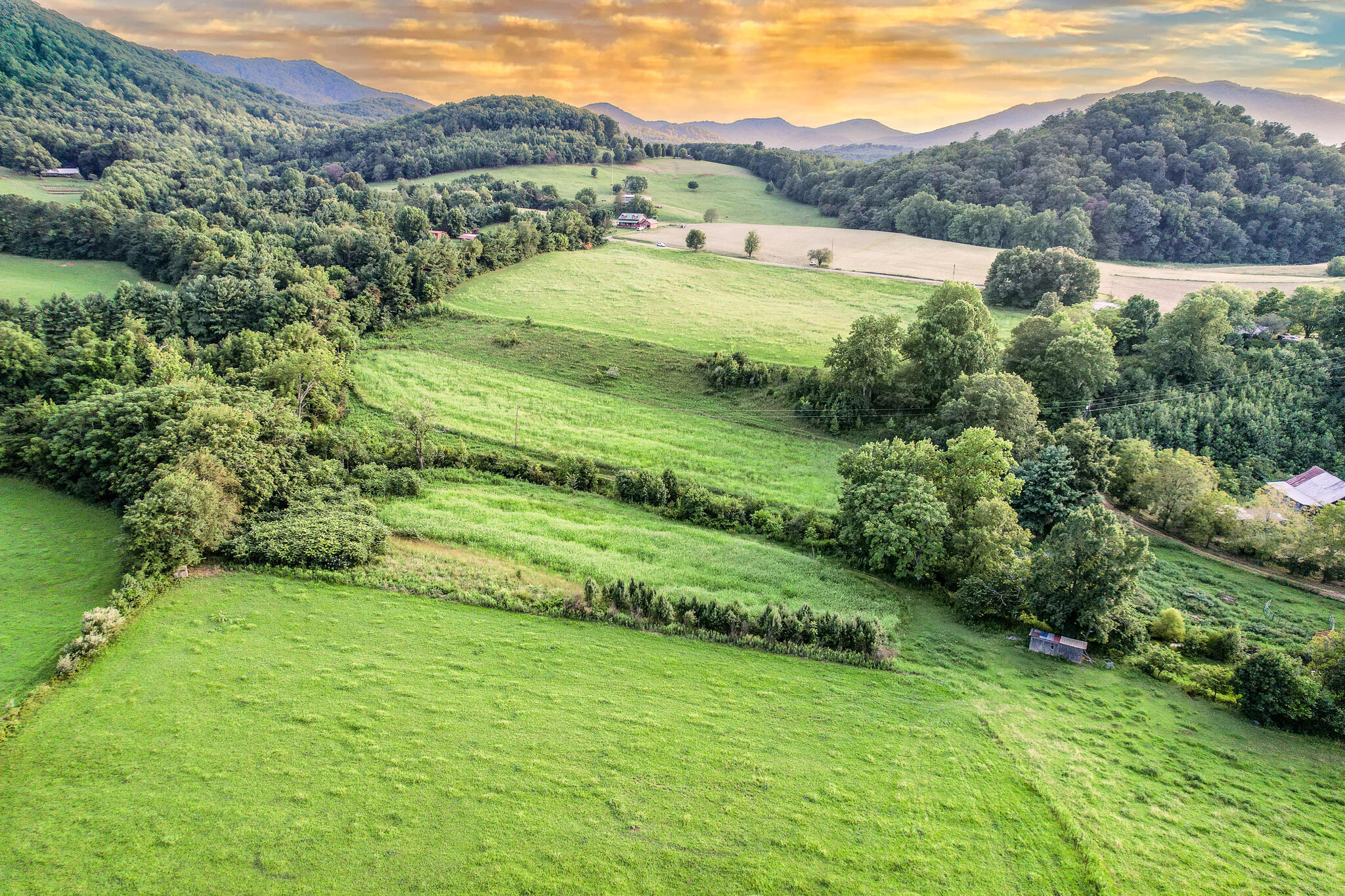 004.0 Kitchen Branch Road Greeneville, TN 37743 - Photo 5 of 16 DJI_0506-Edit