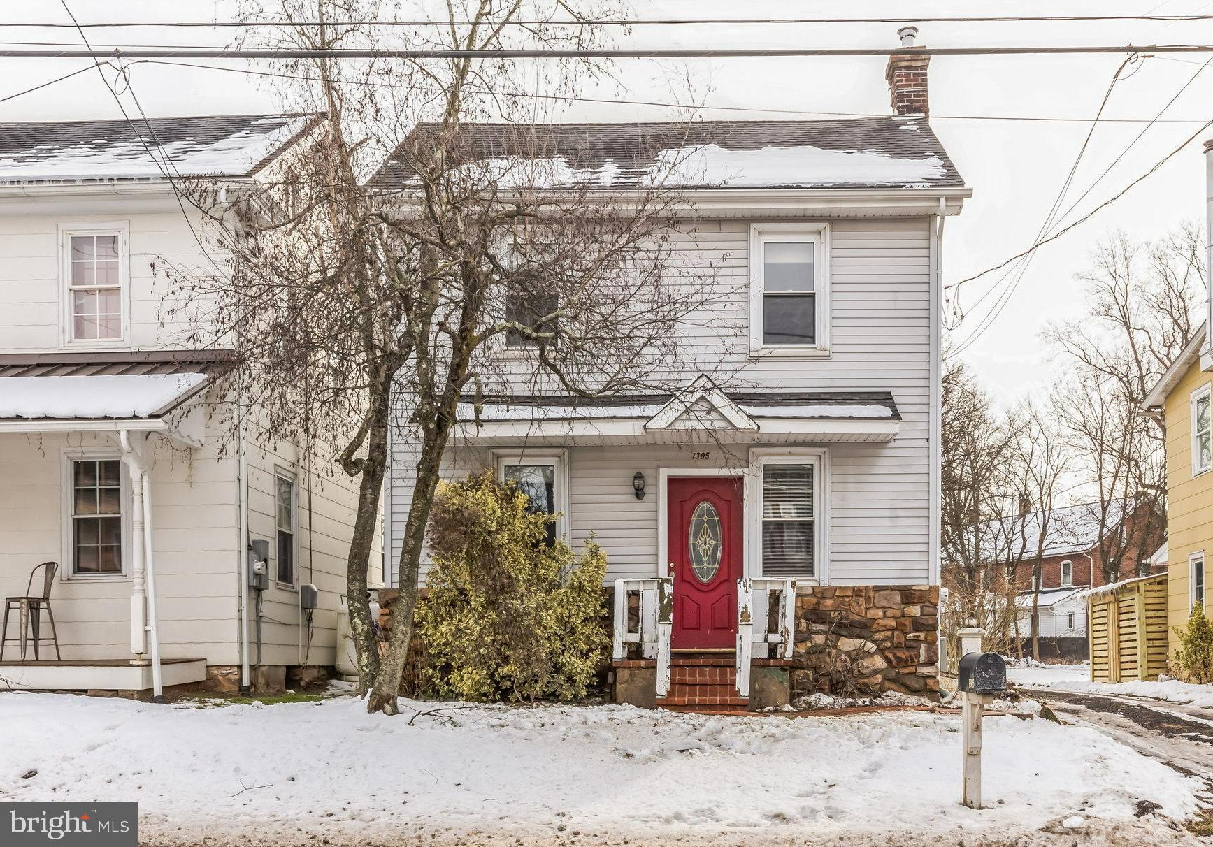 1305 Souderton Road, Perkasie, PA 18944 Compass
