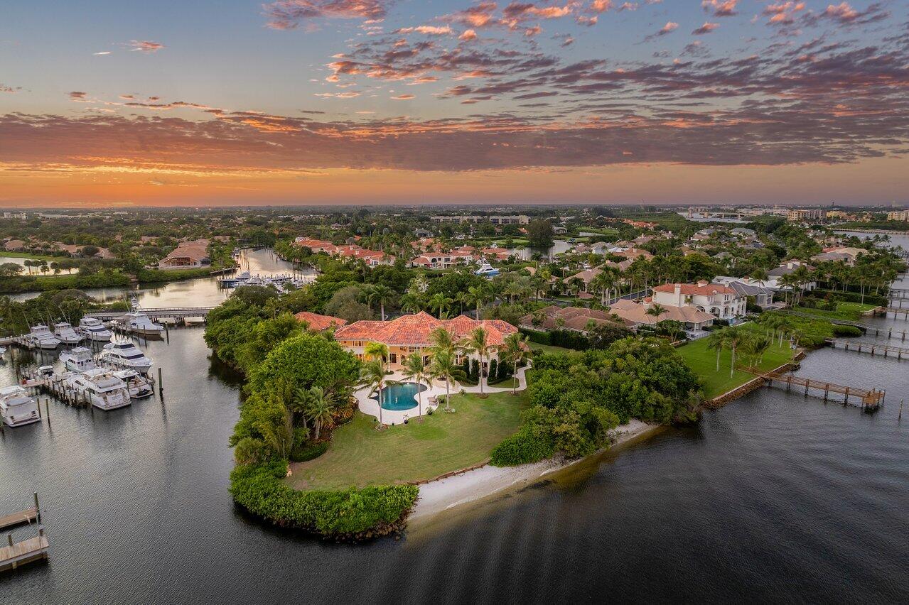 3208 Pilots Point Circle Jupiter, FL 33477 - Photo 1 of 81 Ext