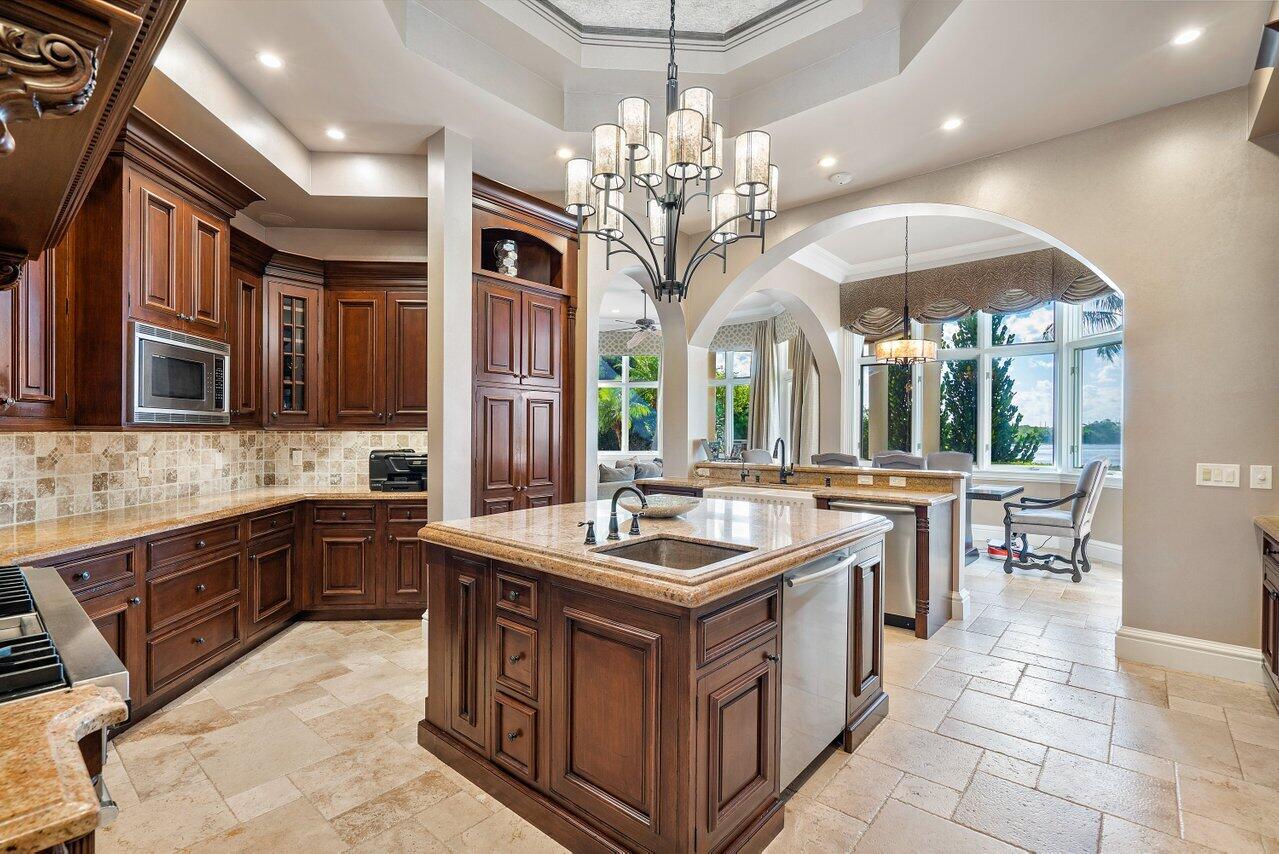 3208 Pilots Point Circle Jupiter, FL 33477 - Photo 40 of 81 032-3208PilotsPointCircle-Jupiter-FL-334