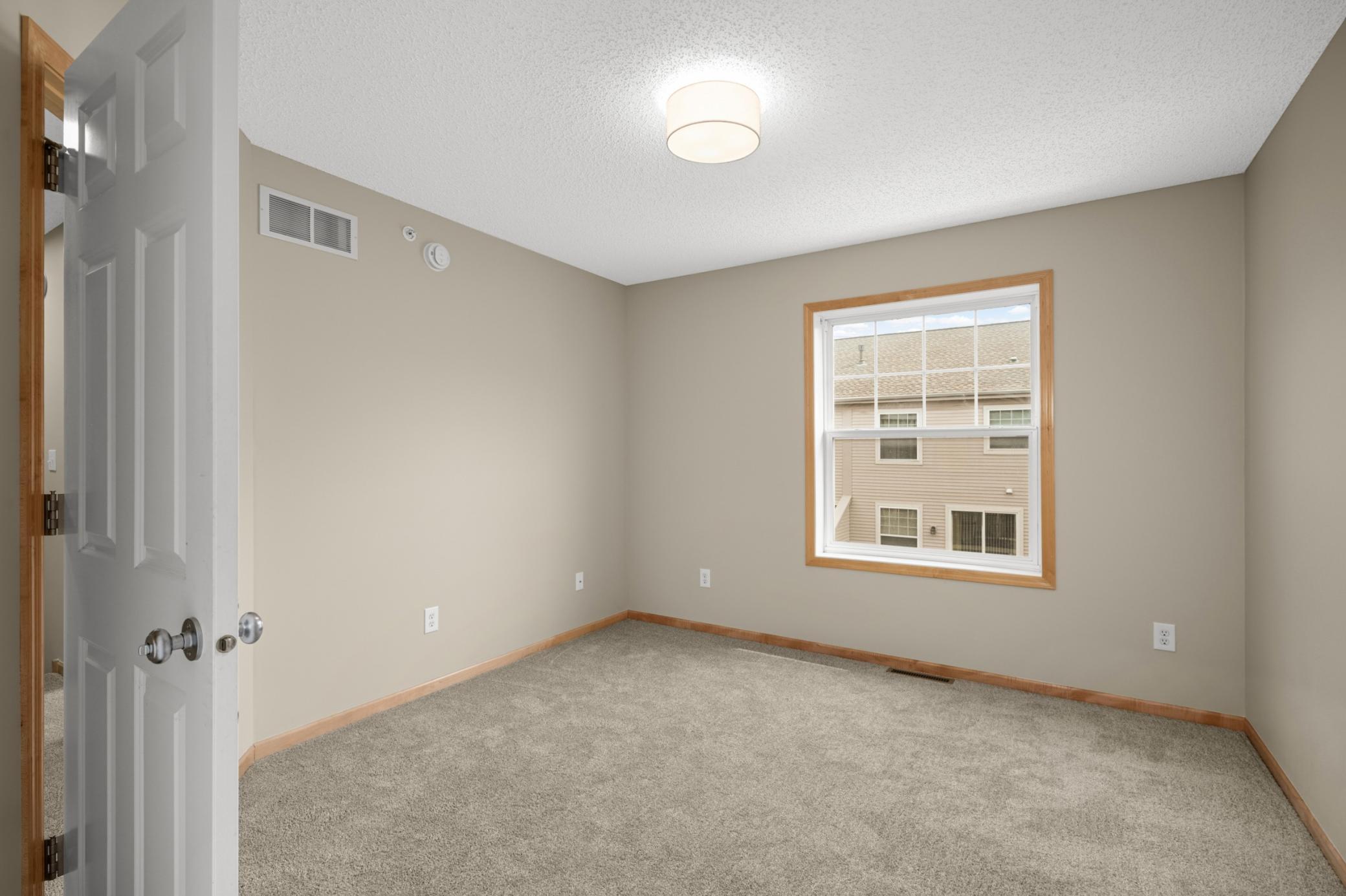 1981 Clover Ridge Drive Chaska, MN 55318 - Photo 15 of 25
