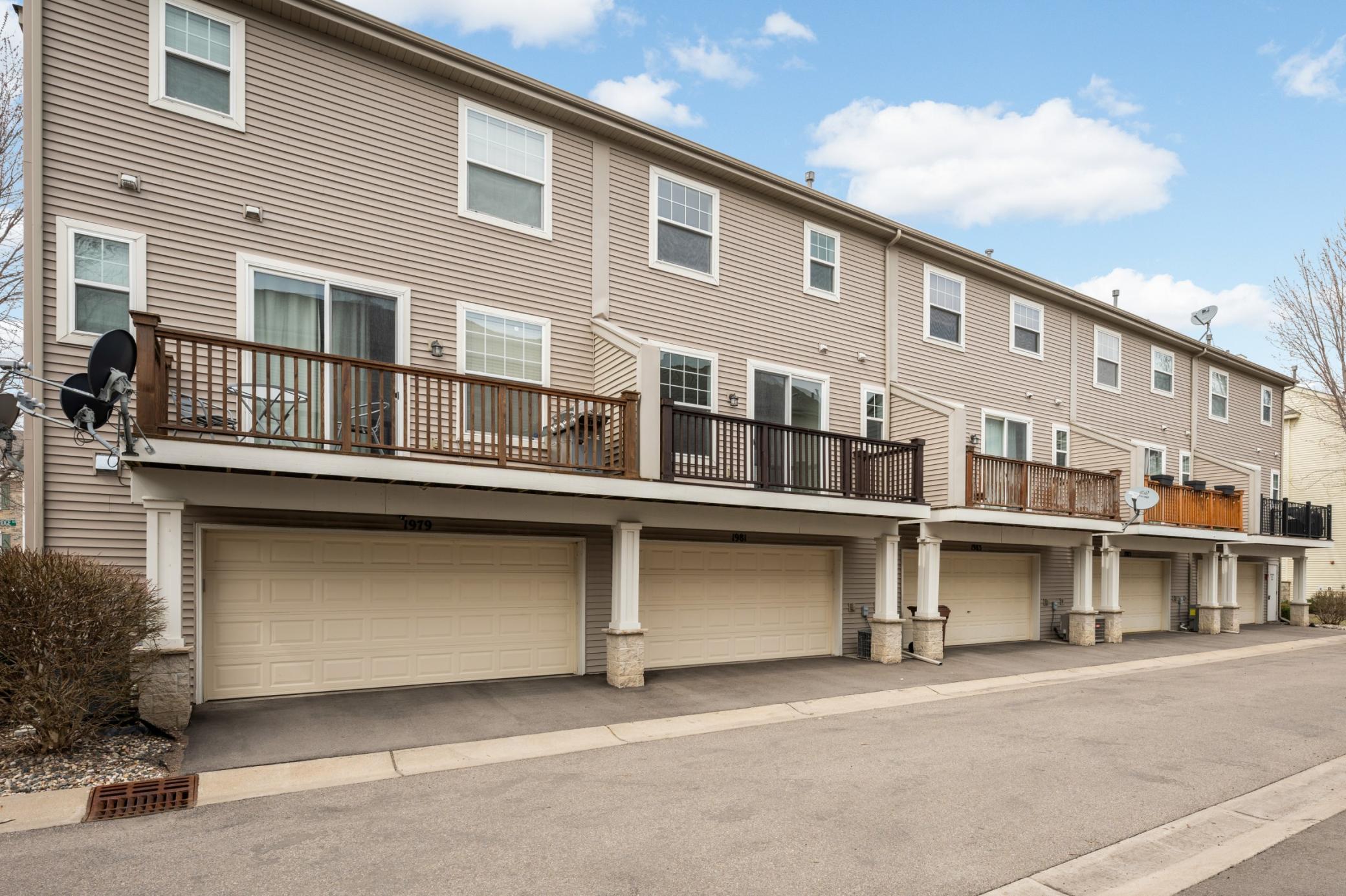 1981 Clover Ridge Drive Chaska, MN 55318 - Photo 22 of 25