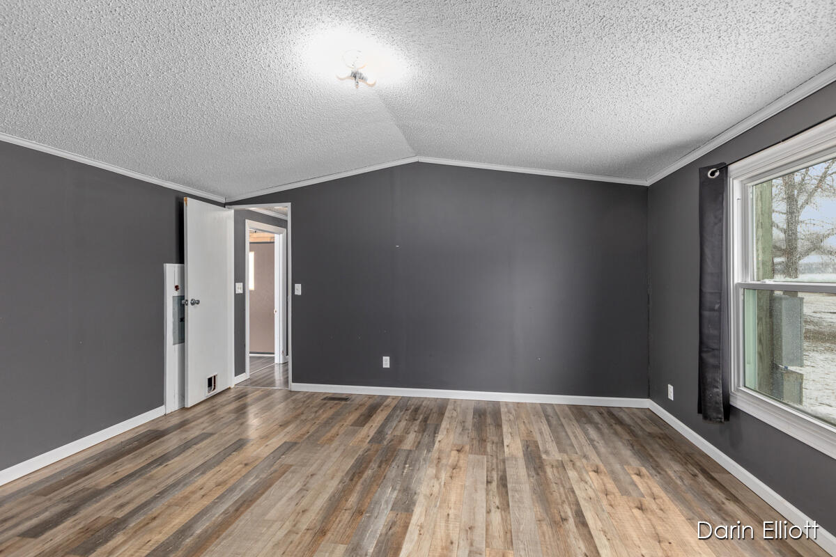 4925 Wheeler Road Belding, MI 48809 - Photo 16 of 35 IMG_1009