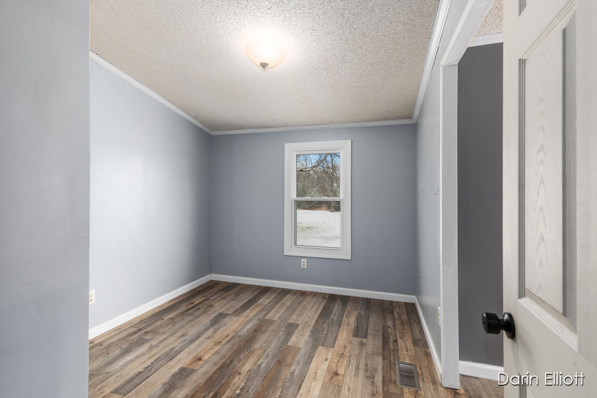 4925 Wheeler Road Belding, MI 48809 - Photo 18 of 35 IMG_1011