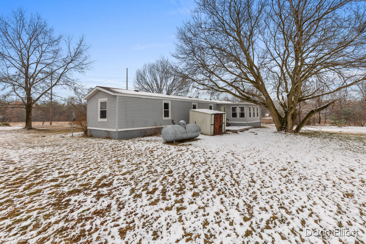 4925 Wheeler Road Belding, MI 48809 - Photo 24 of 35 IMG_1017
