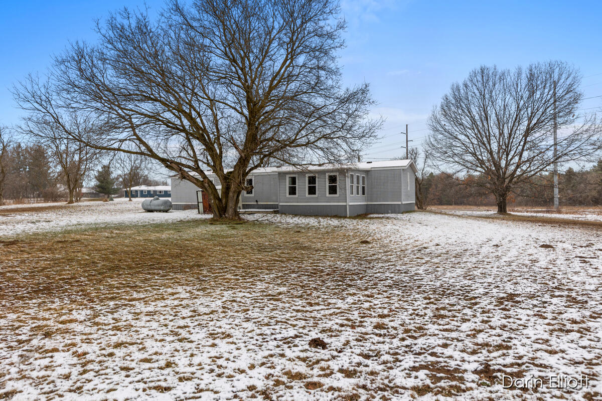 4925 Wheeler Road Belding, MI 48809 - Photo 26 of 35 IMG_1019