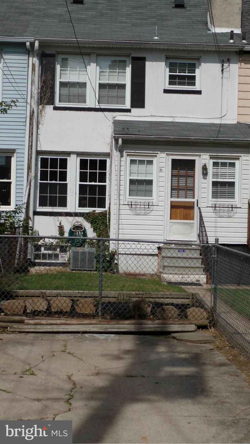 34 Portship Road Baltimore, MD 21222 - Photo 28 of 28 front view of a house