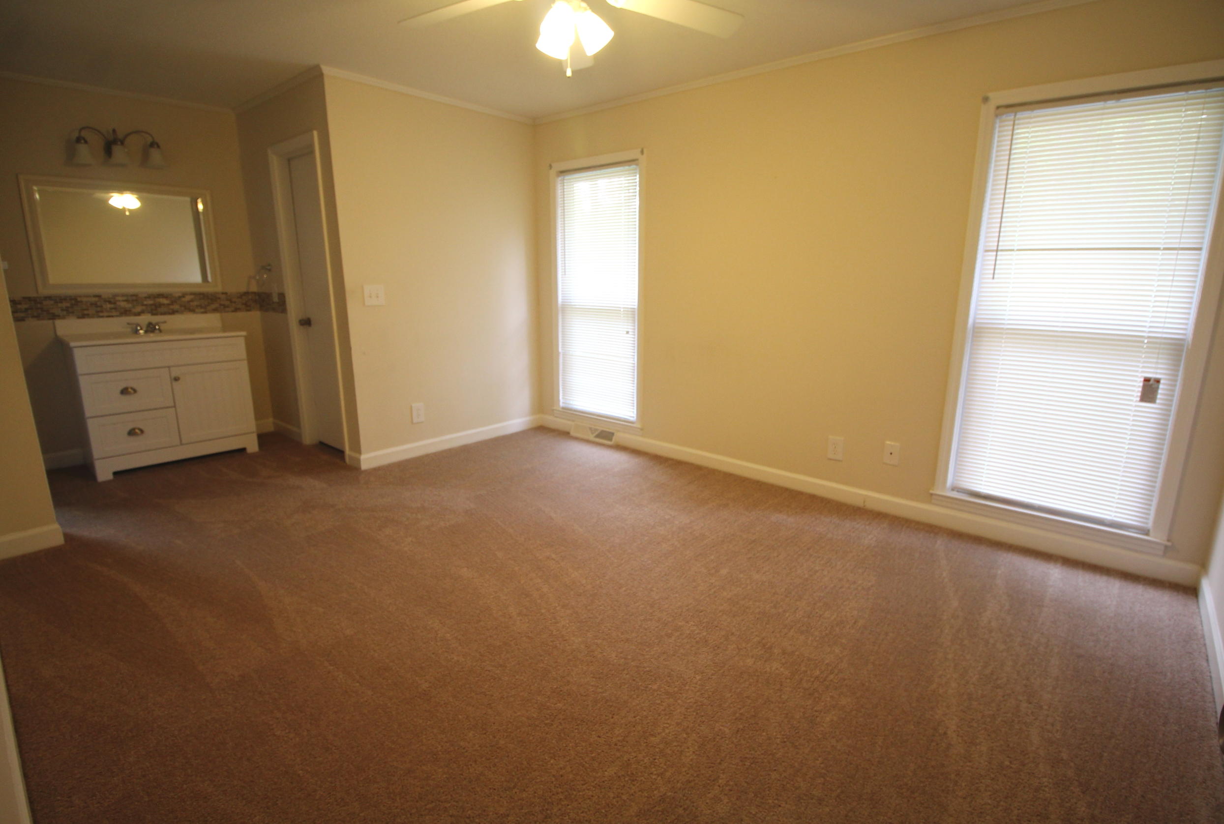 26 Pequannock Road Goose Creek, SC 29445 - Photo 5 of 11 master br
