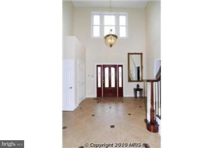3861 New Design Road Frederick, MD 21703 - Photo 10 of 16 Entrance / Foyer
