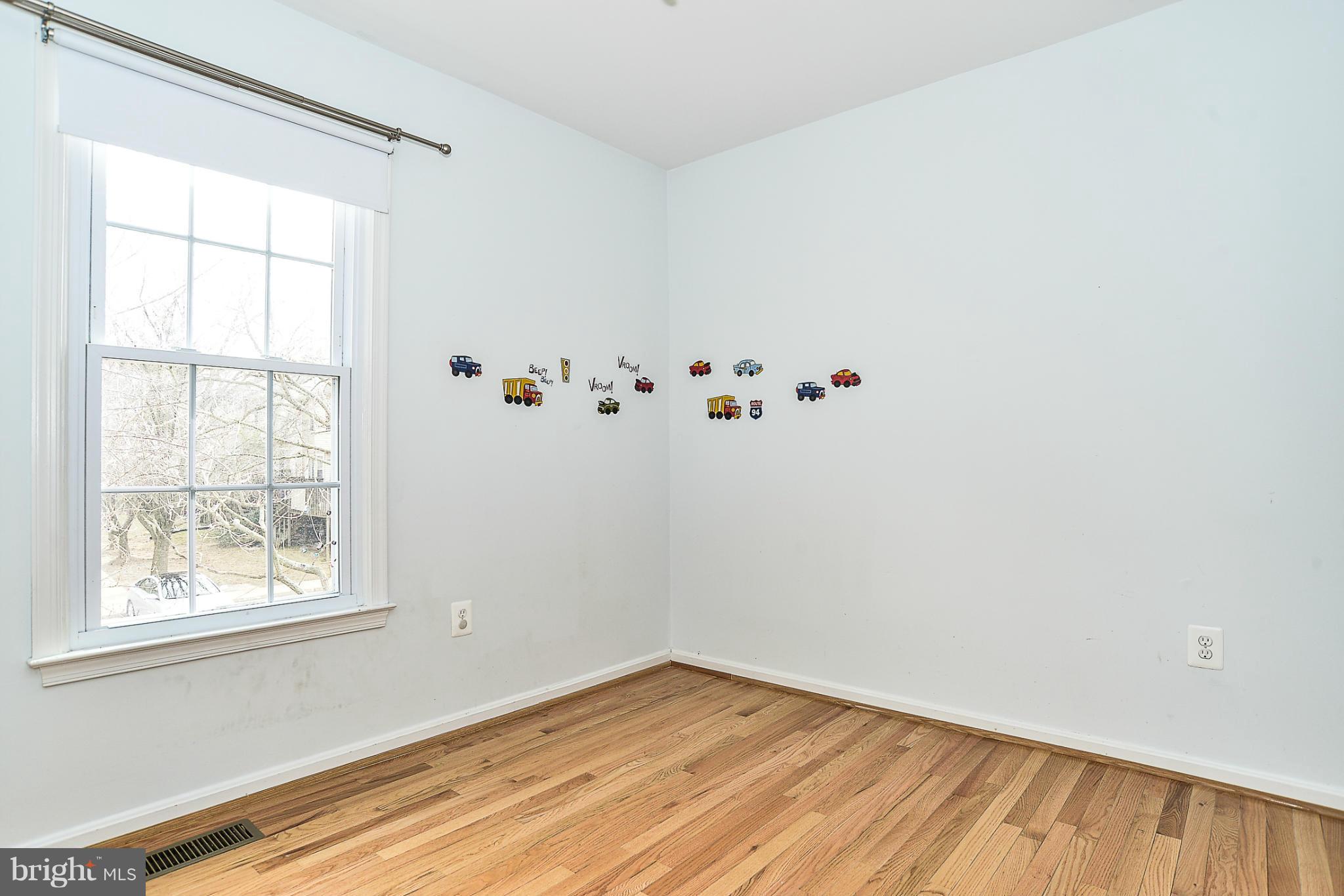 10936 Rampart Way Silver Spring, MD 20902 - Photo 18 of 22 Bedroom