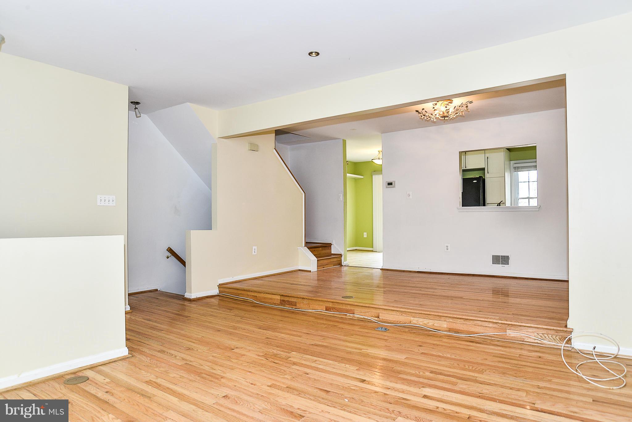 10936 Rampart Way Silver Spring, MD 20902 - Photo 8 of 22 Interior (General)