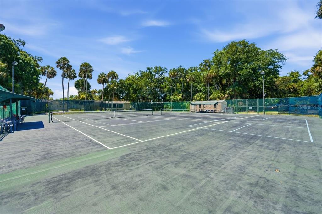 304 Portside Lane Edgewater, FL 32141 - Photo 17 of 70