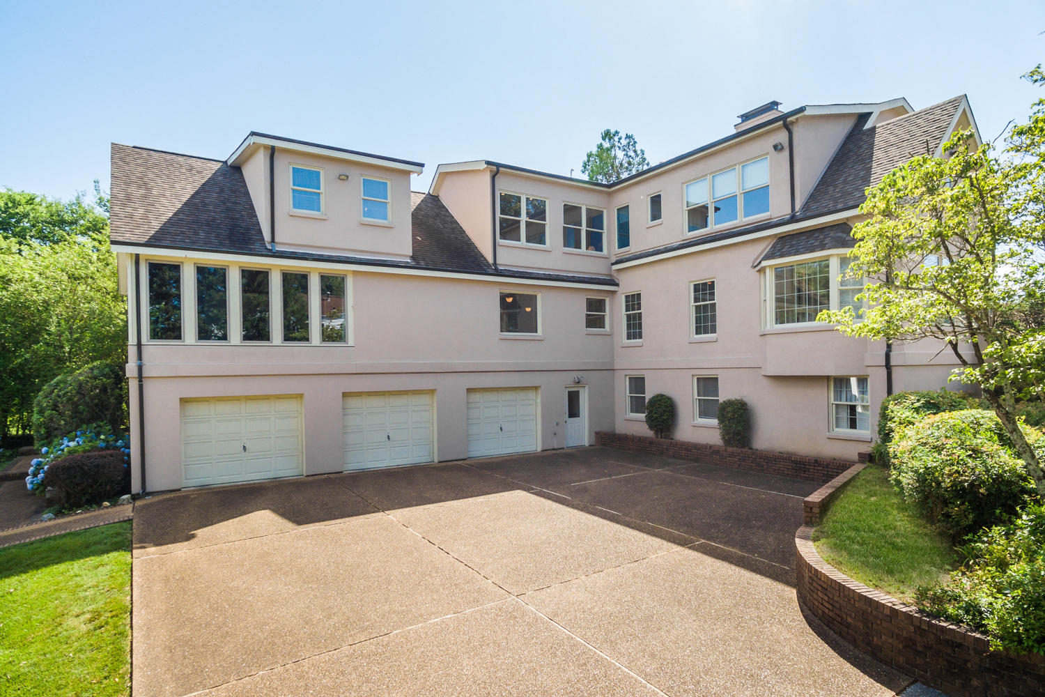 62 North Crest Road Chattanooga, TN 37404 - Photo 3 of 60 62_N_Crest_Rd_12 b