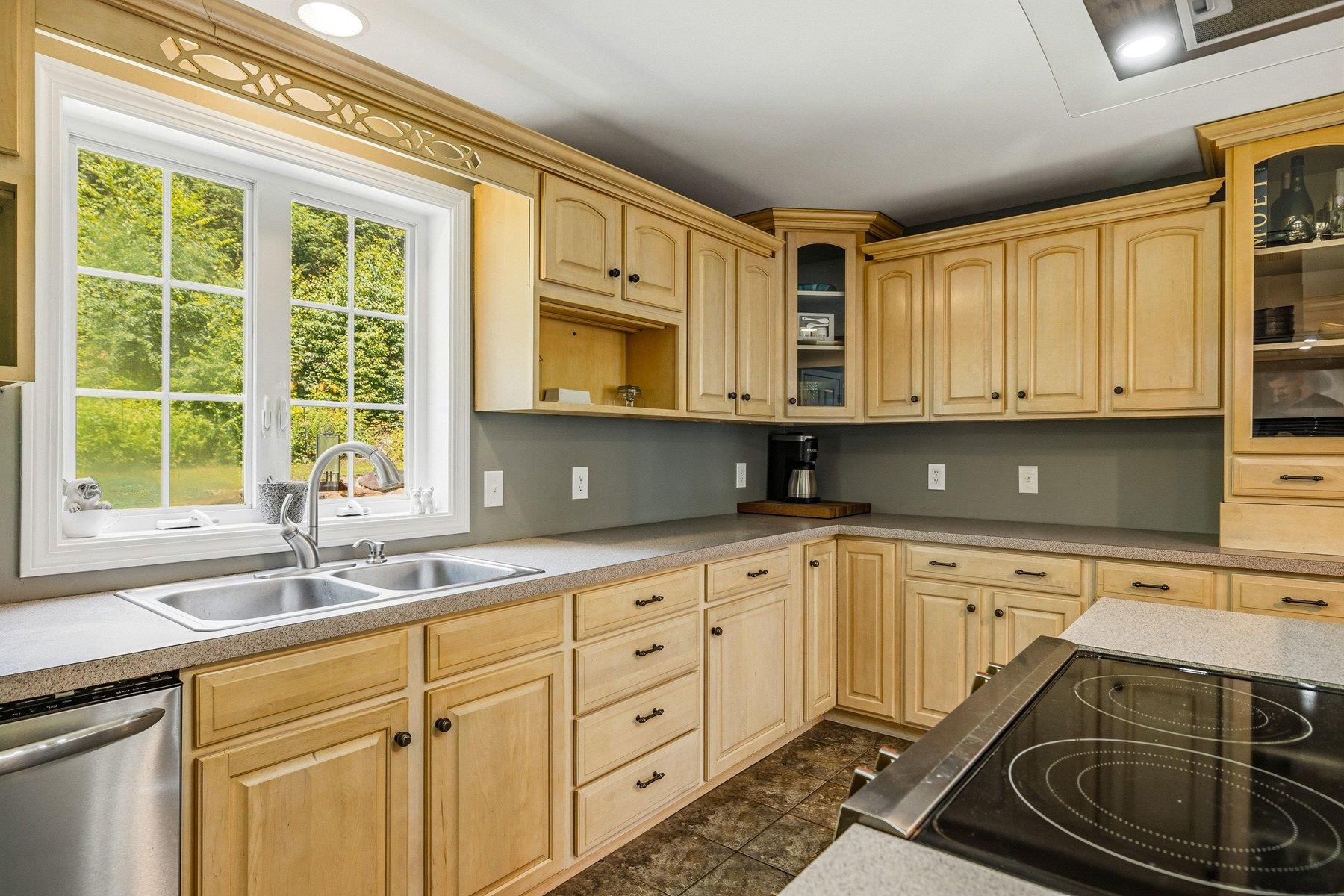 8 Lancelot Road Farmington, NH 03835 - Photo 19 of 59 Gallery Image 19