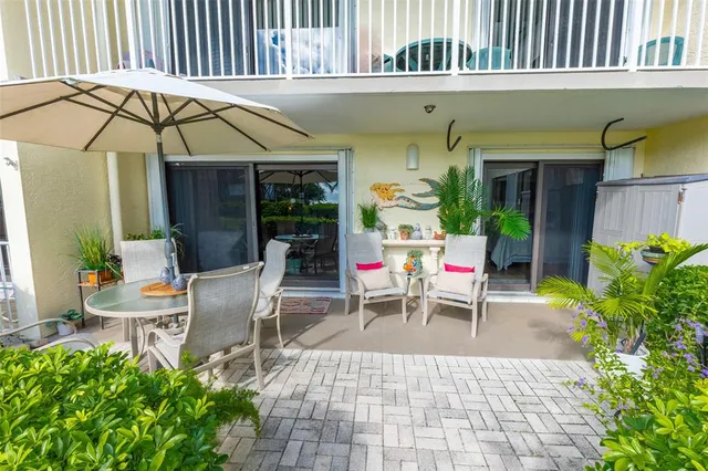 a view of a hallway with washer and dryer