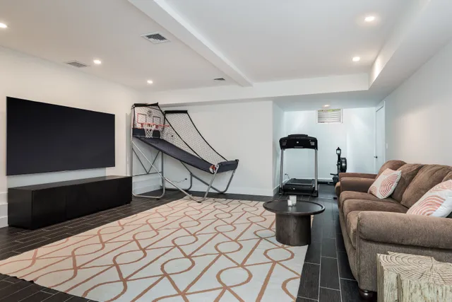 $62,500 | 9 Cattle Walk, East Hampton, NY 11937