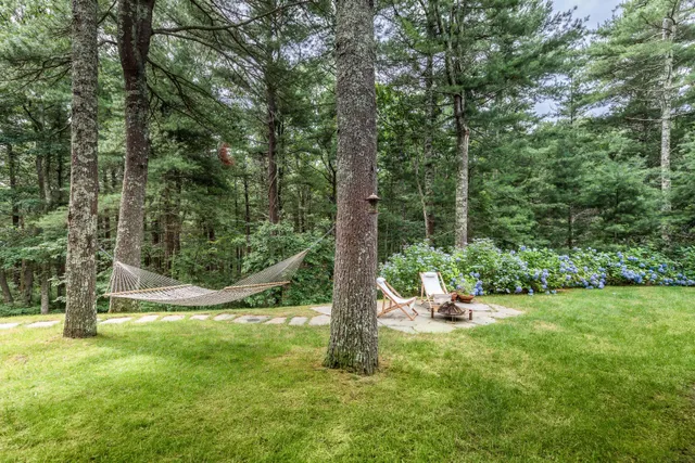 $62,500 | 9 Cattle Walk, East Hampton, NY 11937