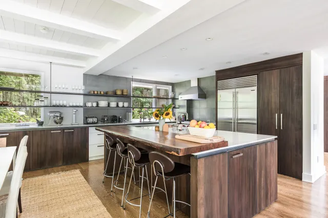 $62,500 | 9 Cattle Walk, East Hampton, NY 11937