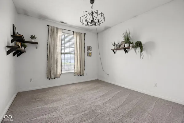 $259,900 | 524 Genisis Drive, Whiteland, IN 46184