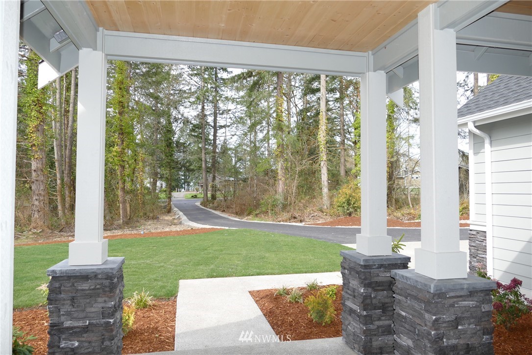 4946 Cushman Road Northeast Olympia, WA 98506 - Photo 2 of 25 Gallery Image 2