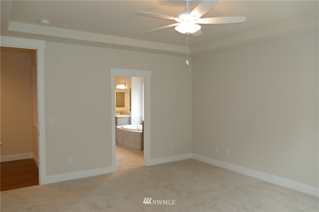 4946 Cushman Road Northeast Olympia, WA 98506 - Photo 11 of 25 Gallery Image 11