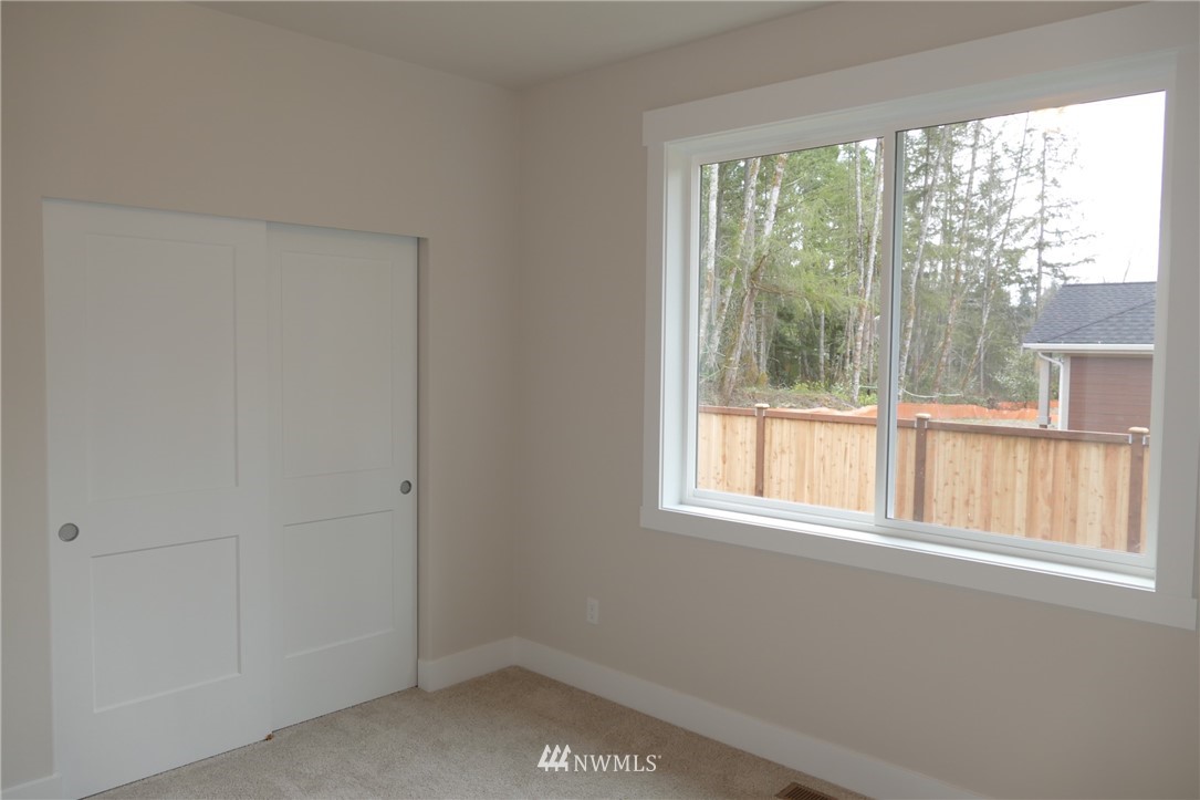 4946 Cushman Road Northeast Olympia, WA 98506 - Photo 17 of 25 Gallery Image 17
