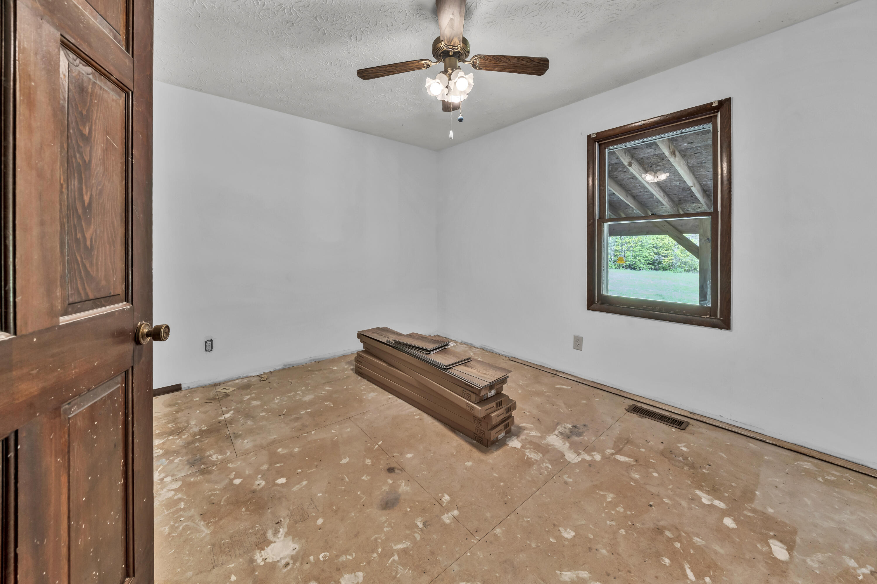 1525 Elklick Road Morehead, KY 40351 - Photo 15 of 64 A7409347