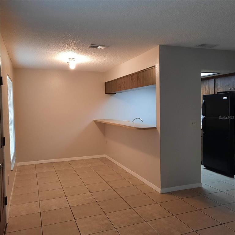 682 37th Street North St. Petersburg, FL 33713 - Photo 2 of 11