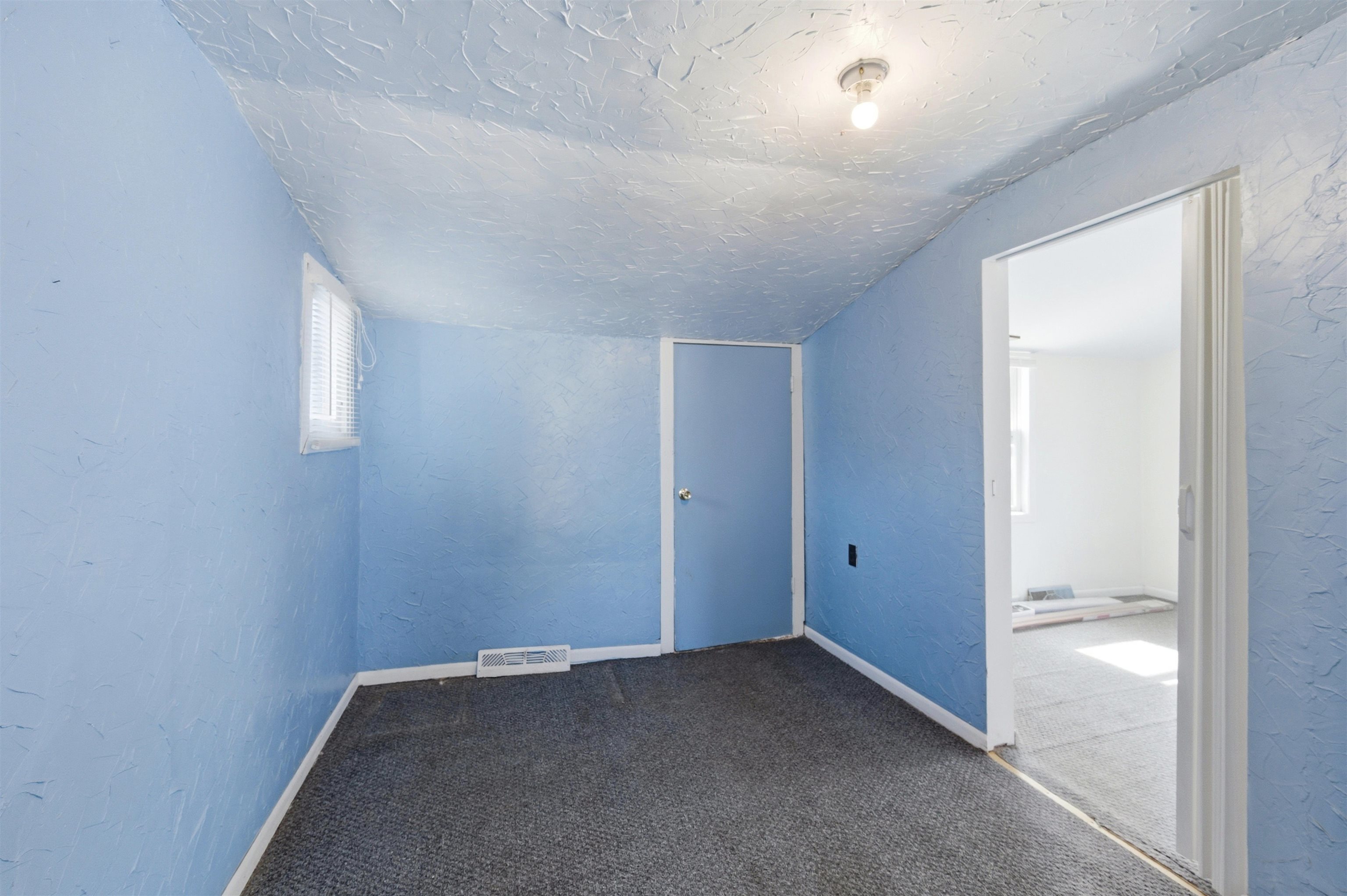 411 East Division Street Watertown, WI 53094 - Photo 11 of 23