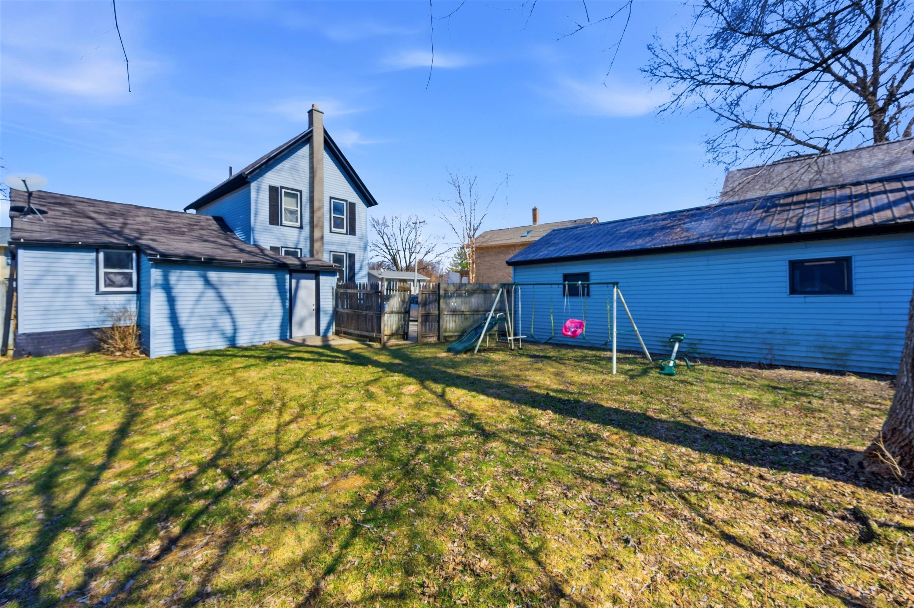 411 East Division Street Watertown, WI 53094 - Photo 22 of 23