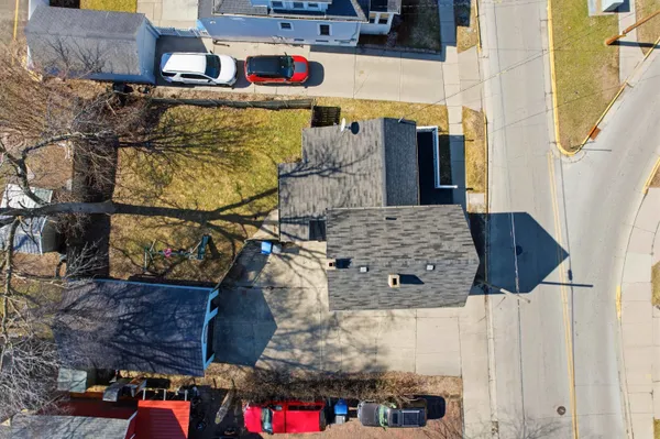 $150,000 | 411 East Division Street, Watertown, WI 53094