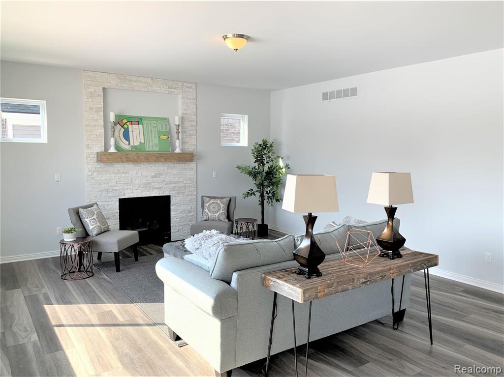 3272 Cone Avenue Rochester Hills, MI 48309 - Photo 15 of 30 Gallery Image 15