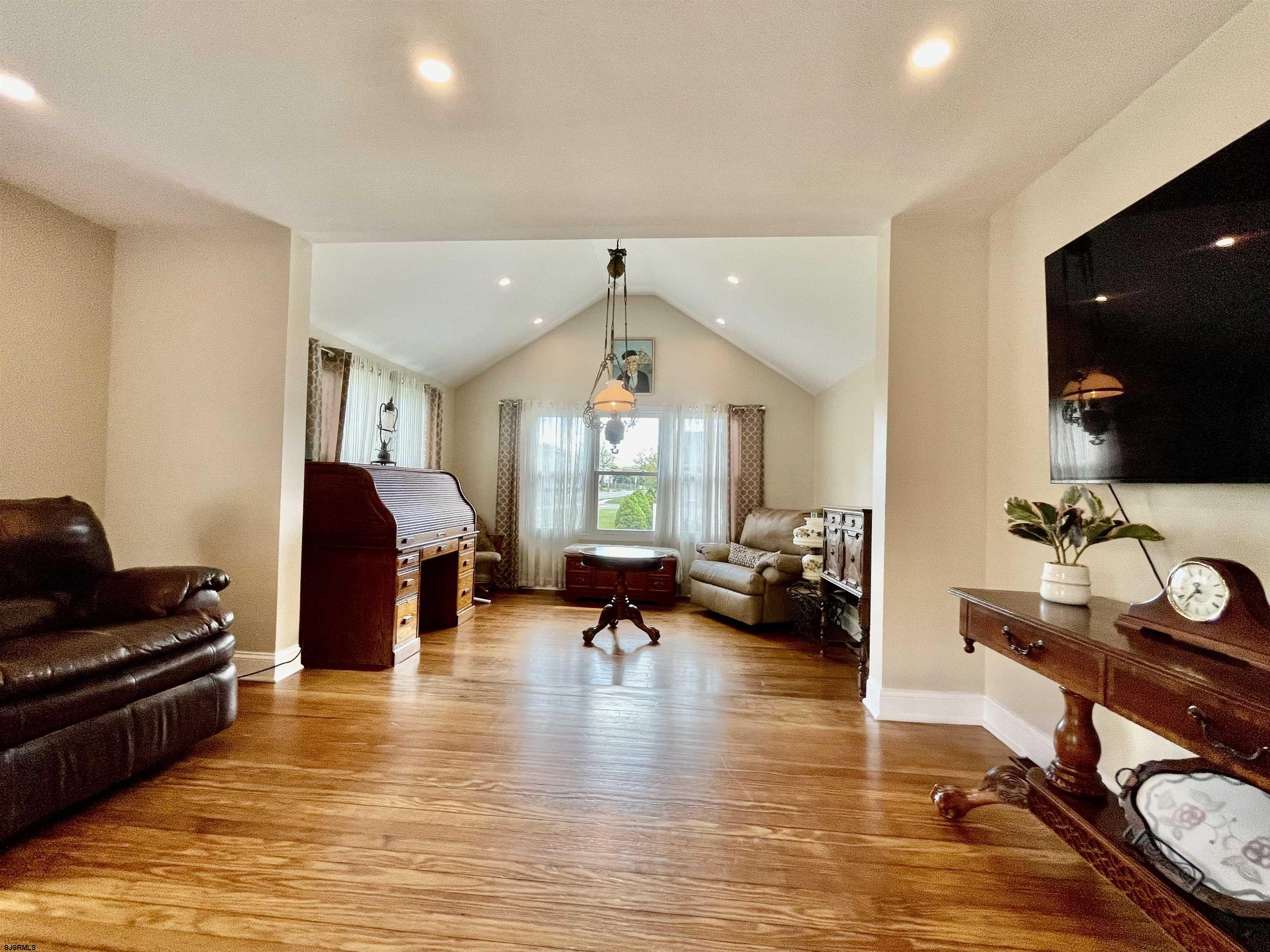 1224 West Mill Road Northfield, NJ 08225 - Photo 5 of 18 Gallery Image 5