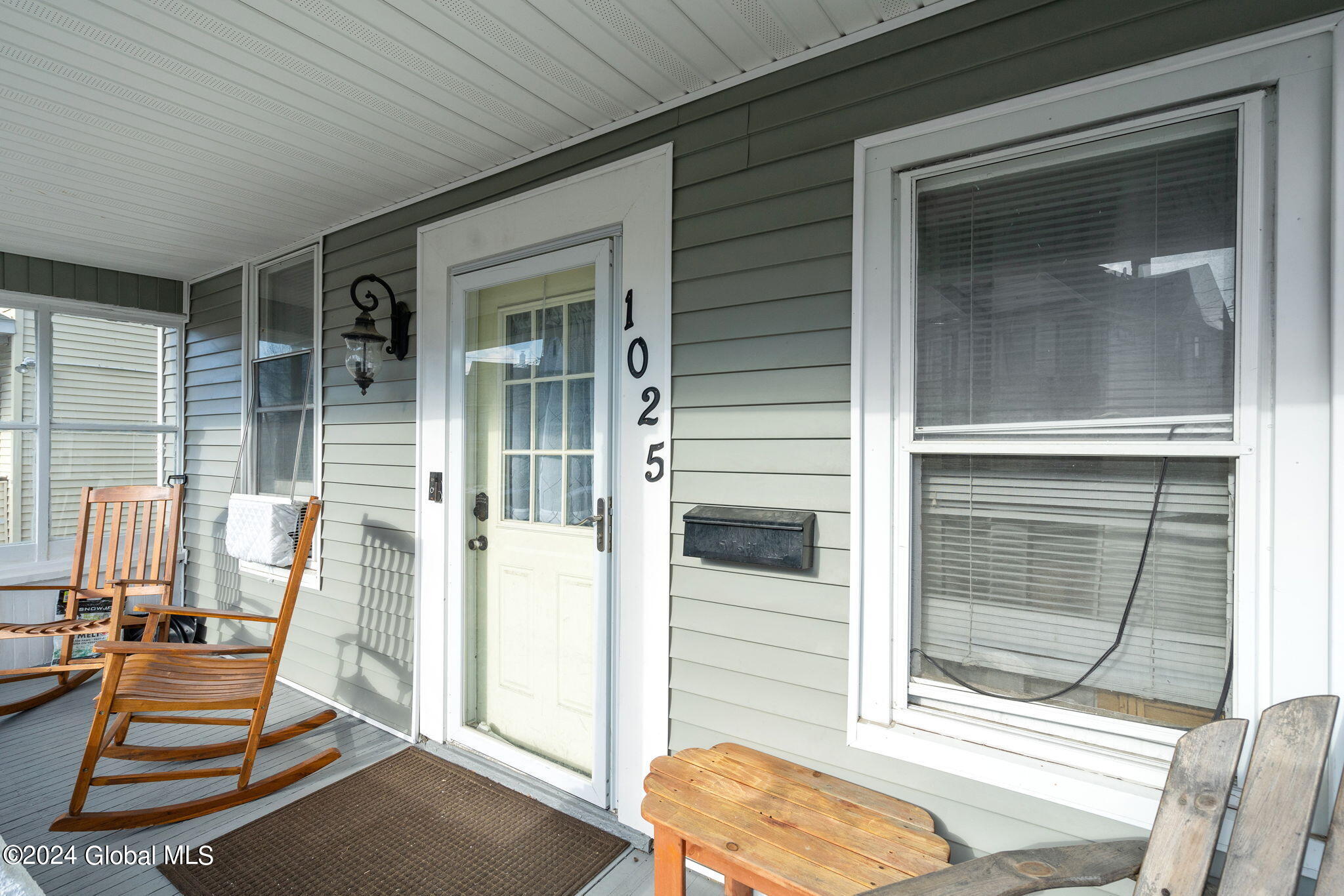1025 Forest Road Schenectady, NY 12303 - Photo 4 of 29 27-web-or-mls-1025-forest-rd