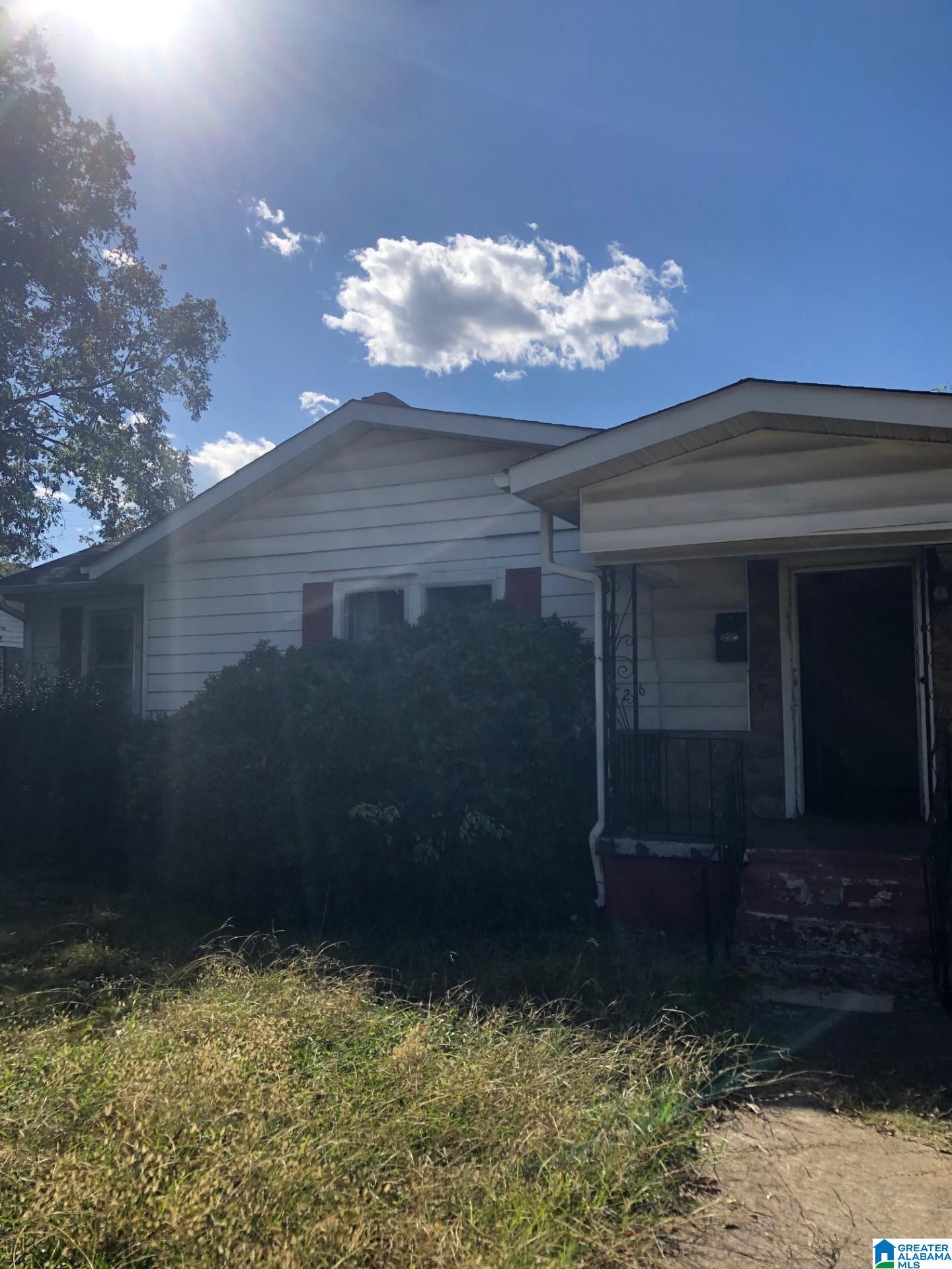 216 21st Street Southwest Birmingham, AL 35211 - Photo 1 of 24