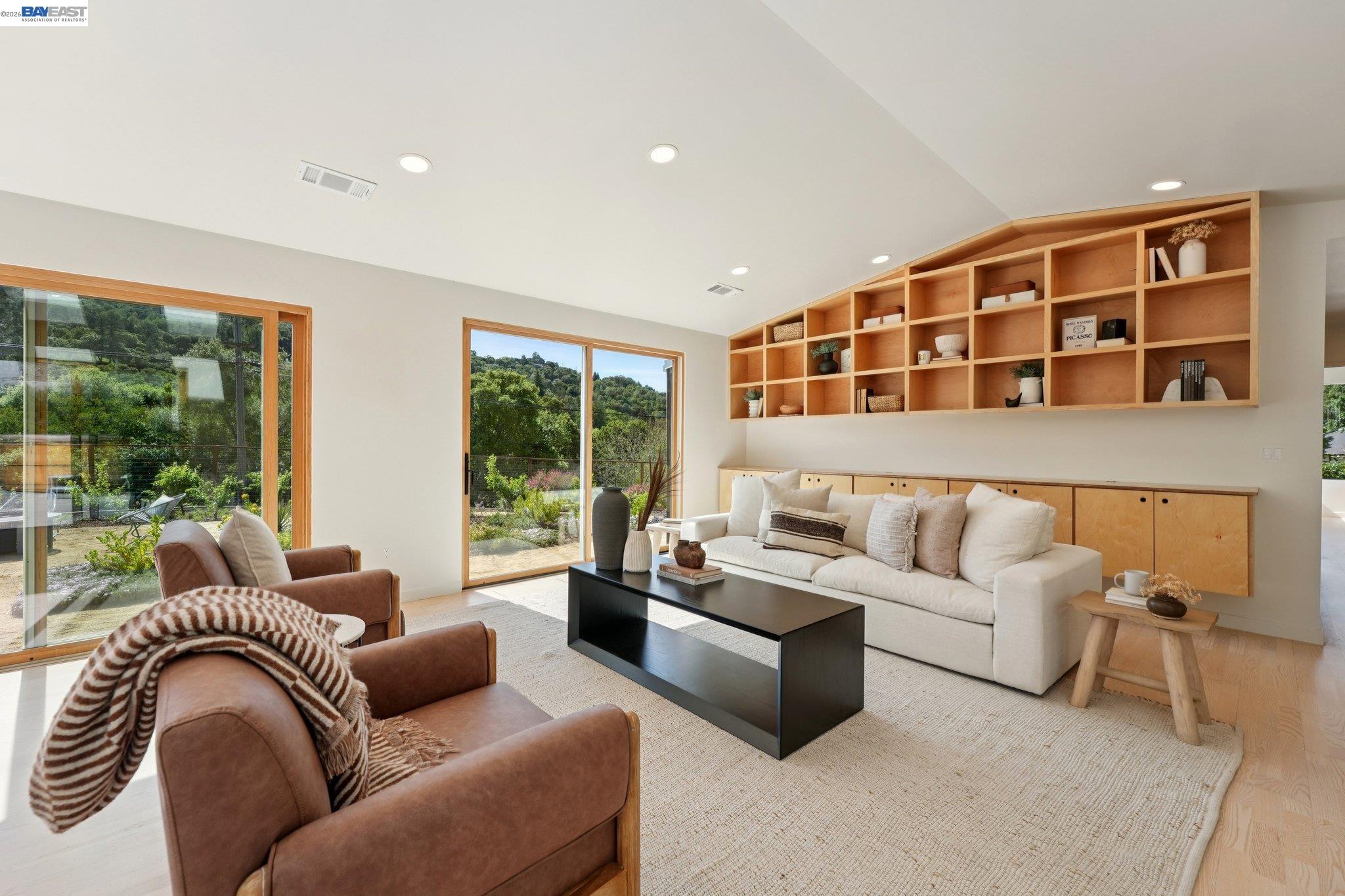 257 Orchard Road Orinda, CA 94563 - Photo 4 of 60