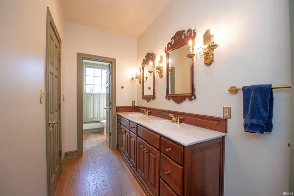 $897,500 | 11751 South Springboro Road, Brookston, IN 47923