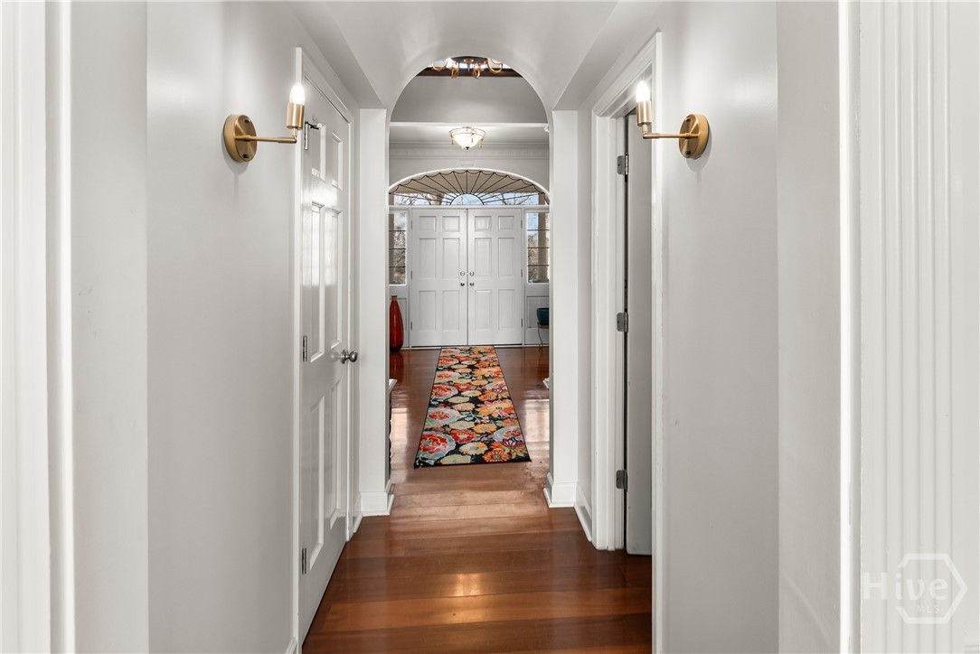 3772 Highway 301 Claxton, GA 30417 - Photo 17 of 55 Foyer